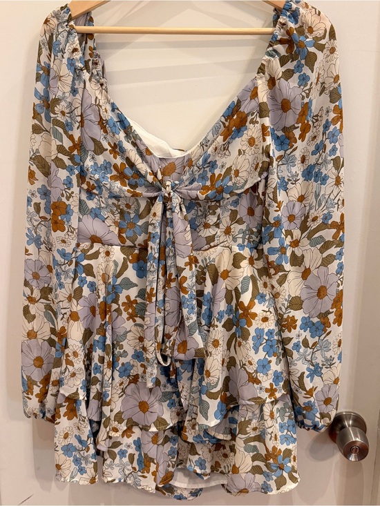 HYFVE Tops - HYFVE Floral Tiered Ruffle Romper Large‎ Cottagecore